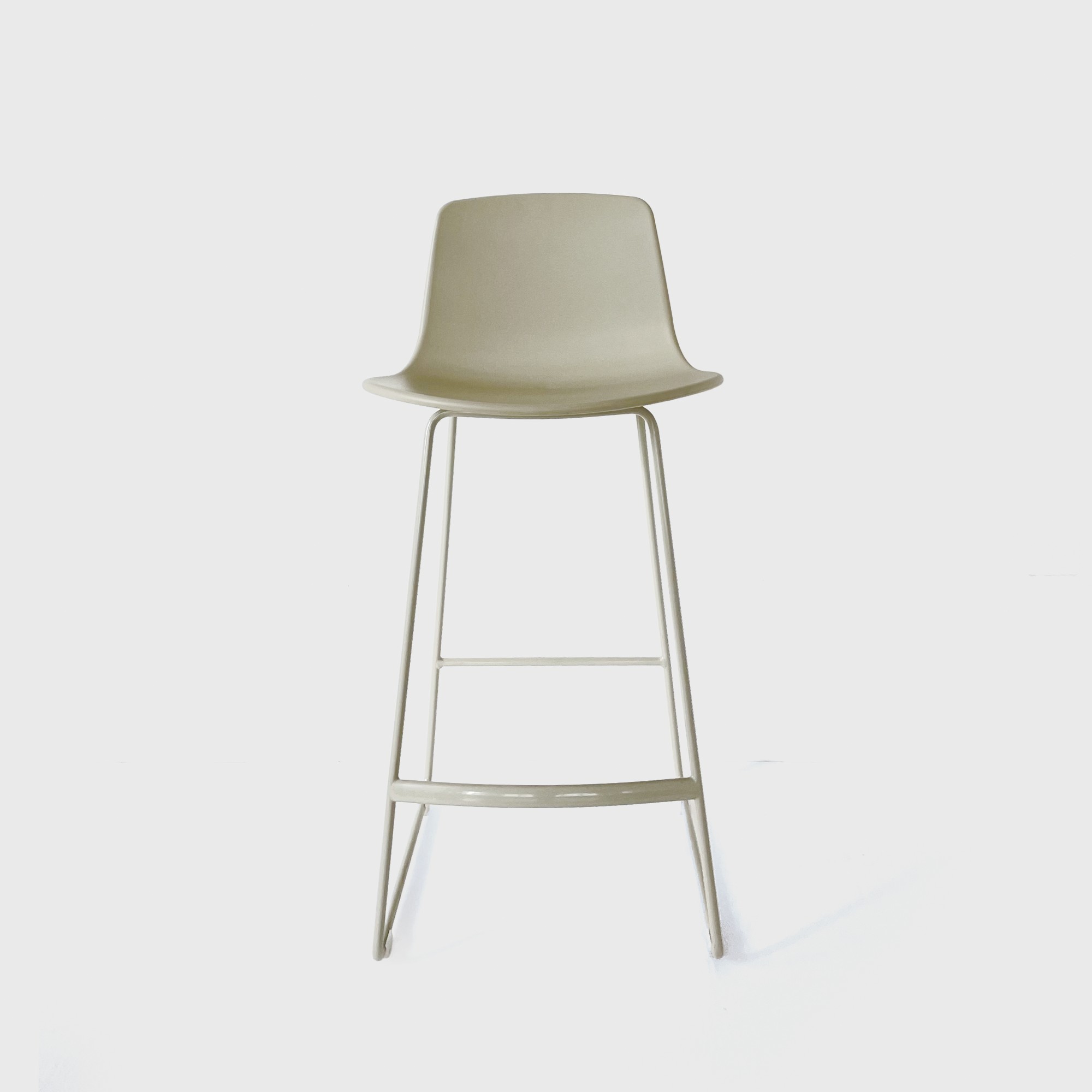 counter chair / LOTTUS CHAIR