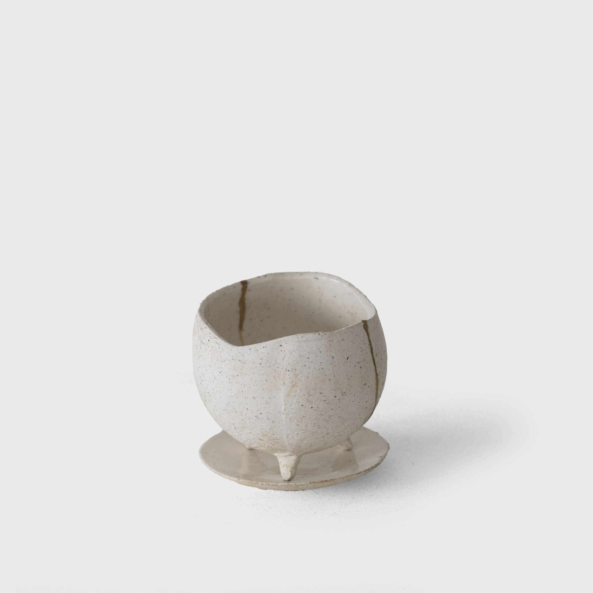 kintsugi footed planter
