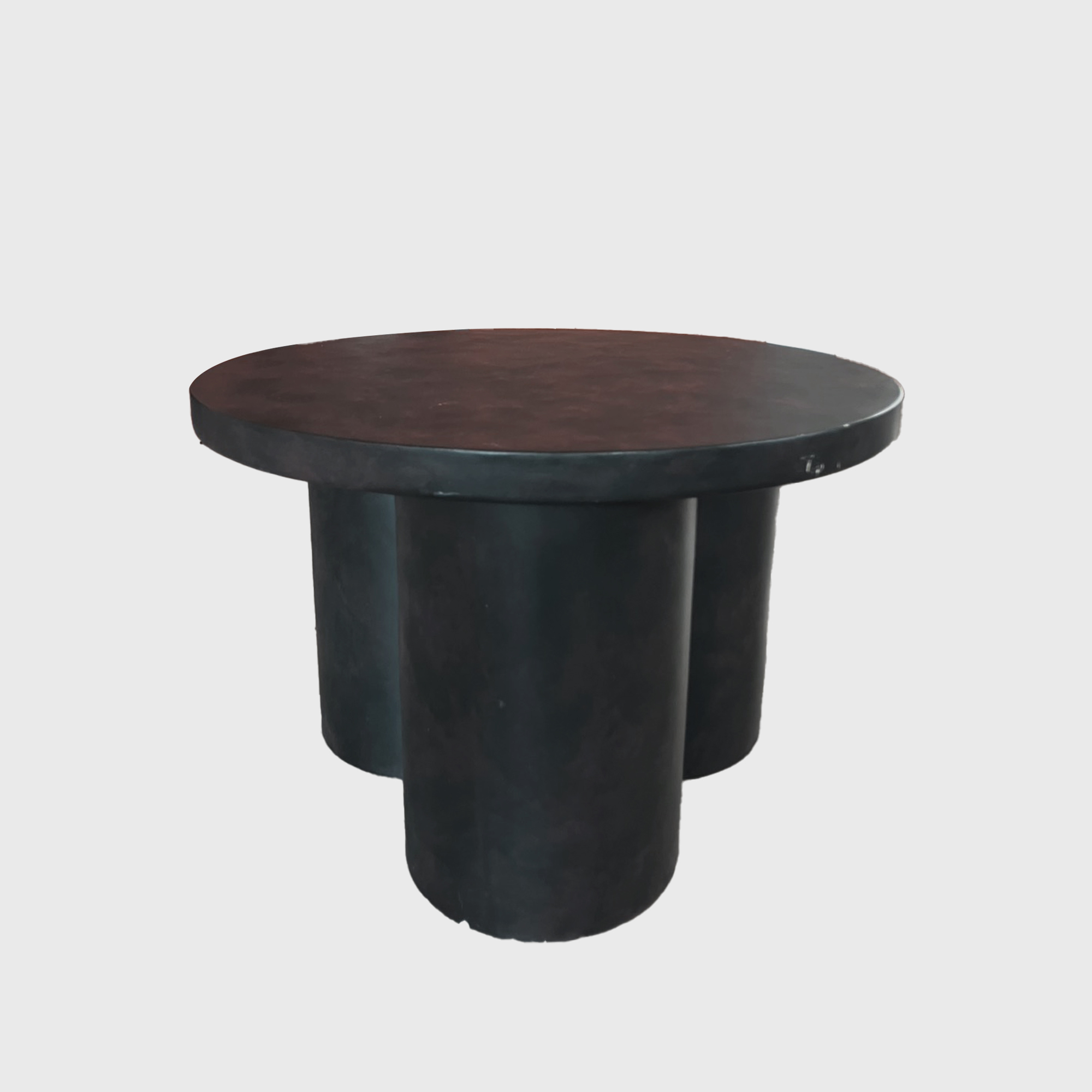 Big Foot Table Low