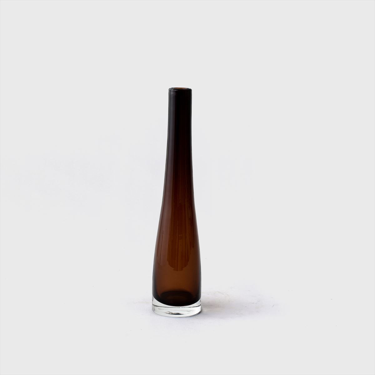 mordne  brown glass 
vase(S)