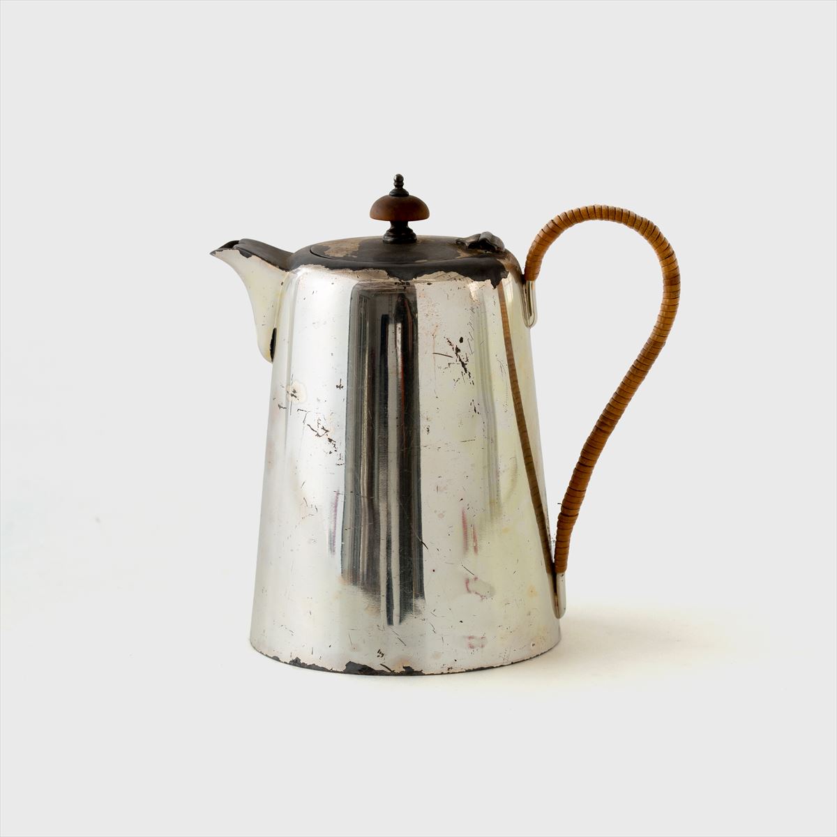 antiques kettle