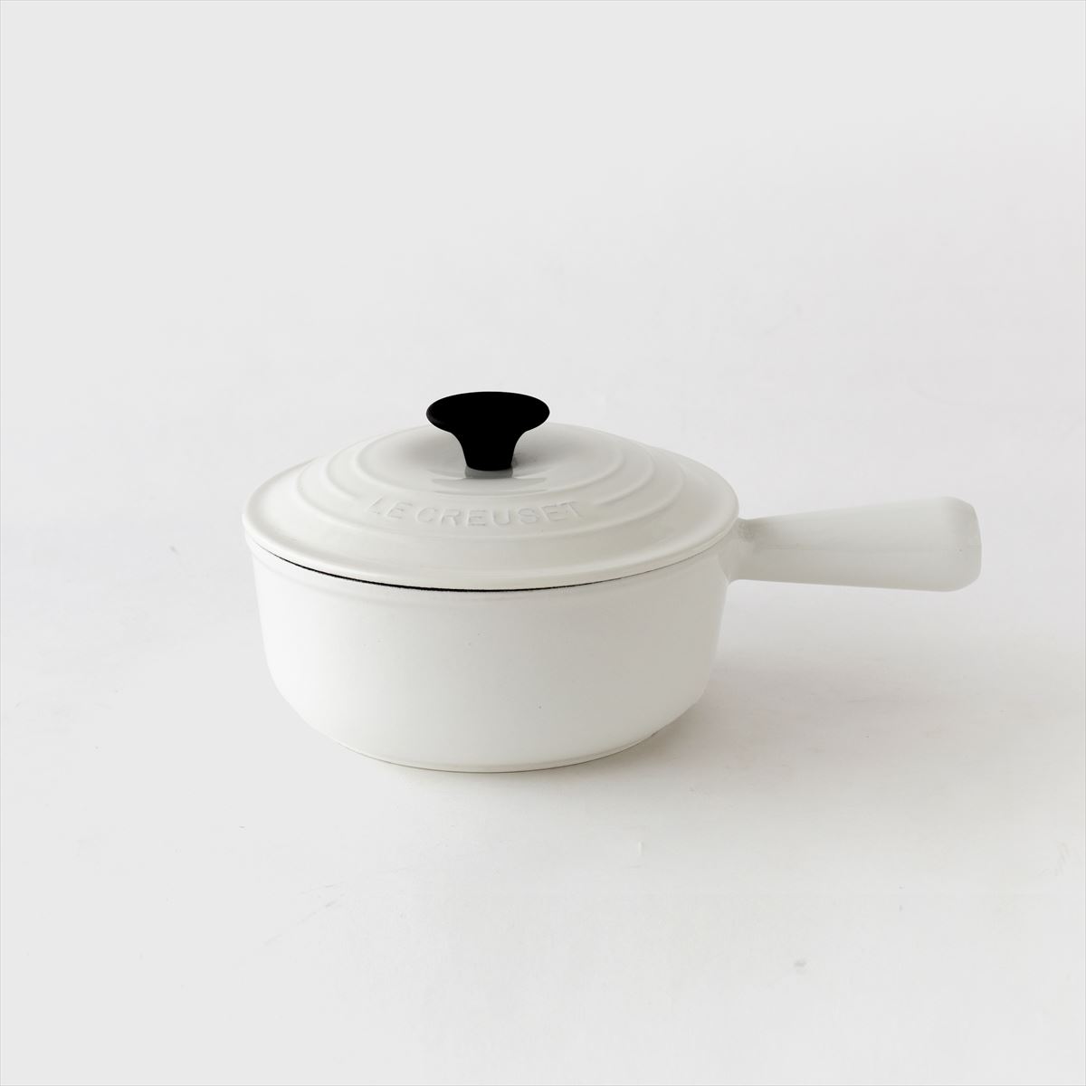 le creuset sauce pan