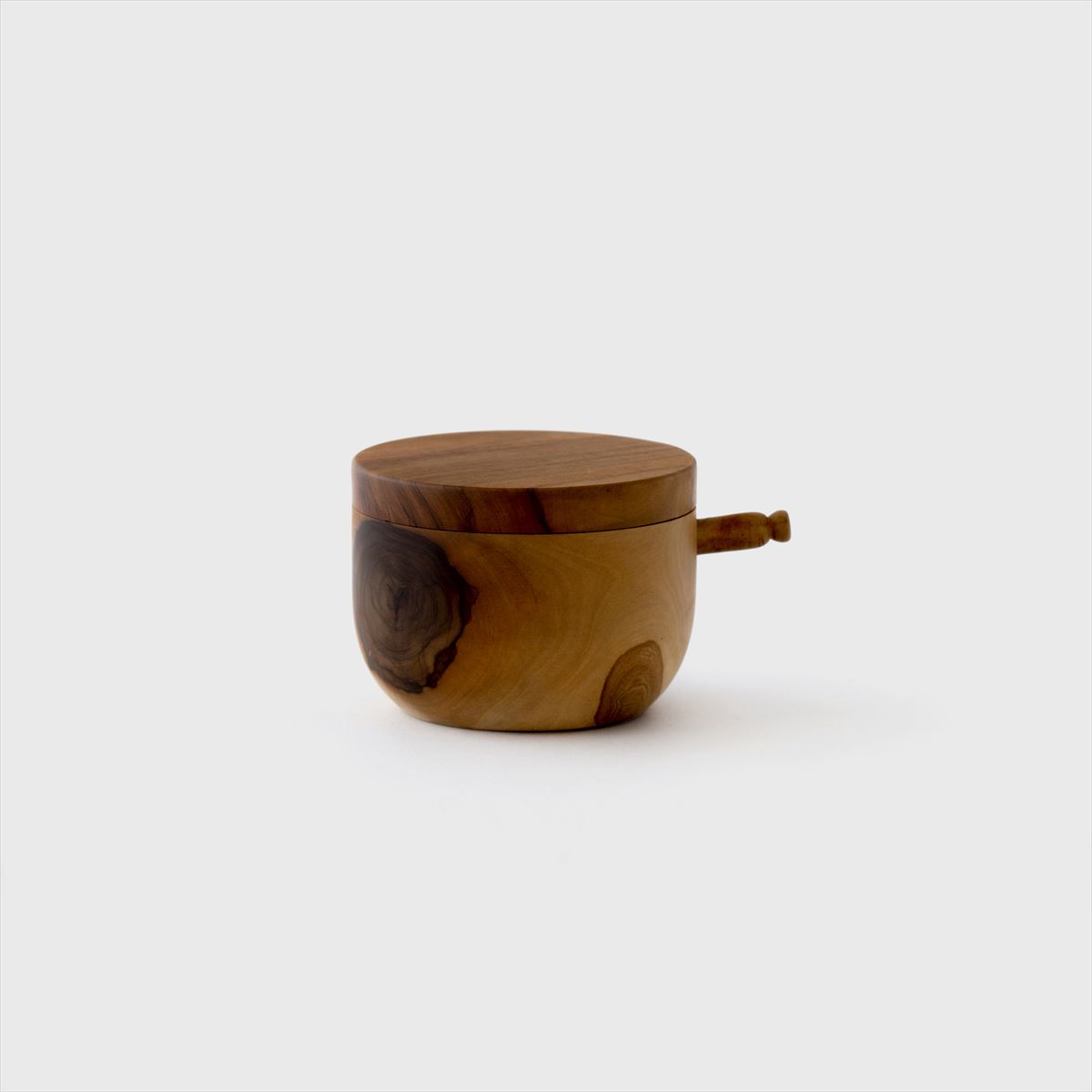 wood sugar pot