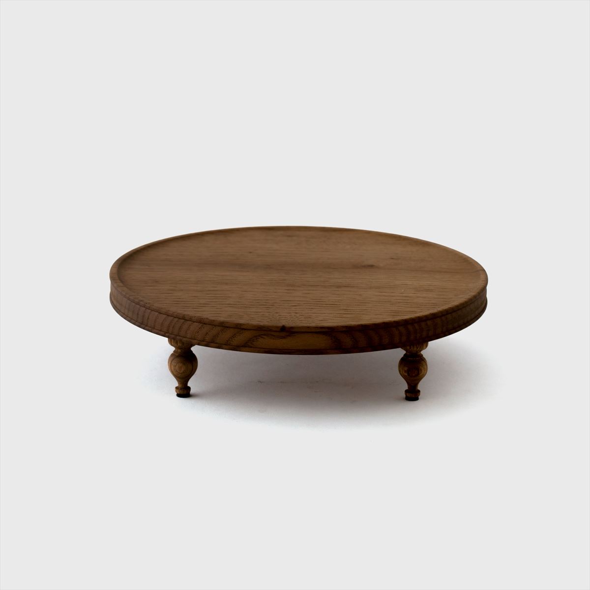 wood cake stand