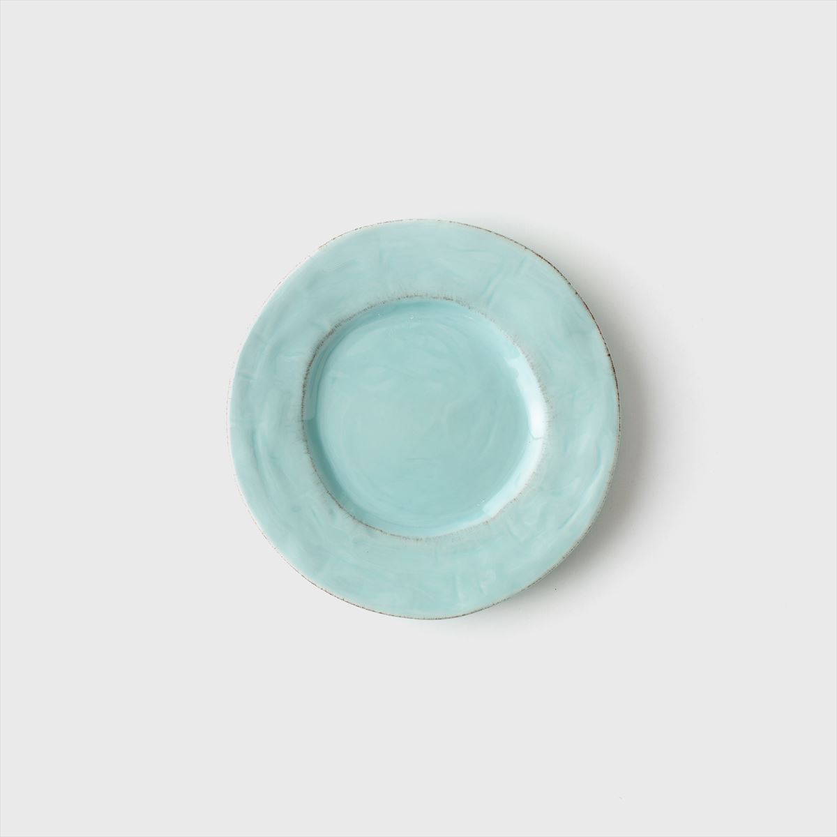 blue round plate