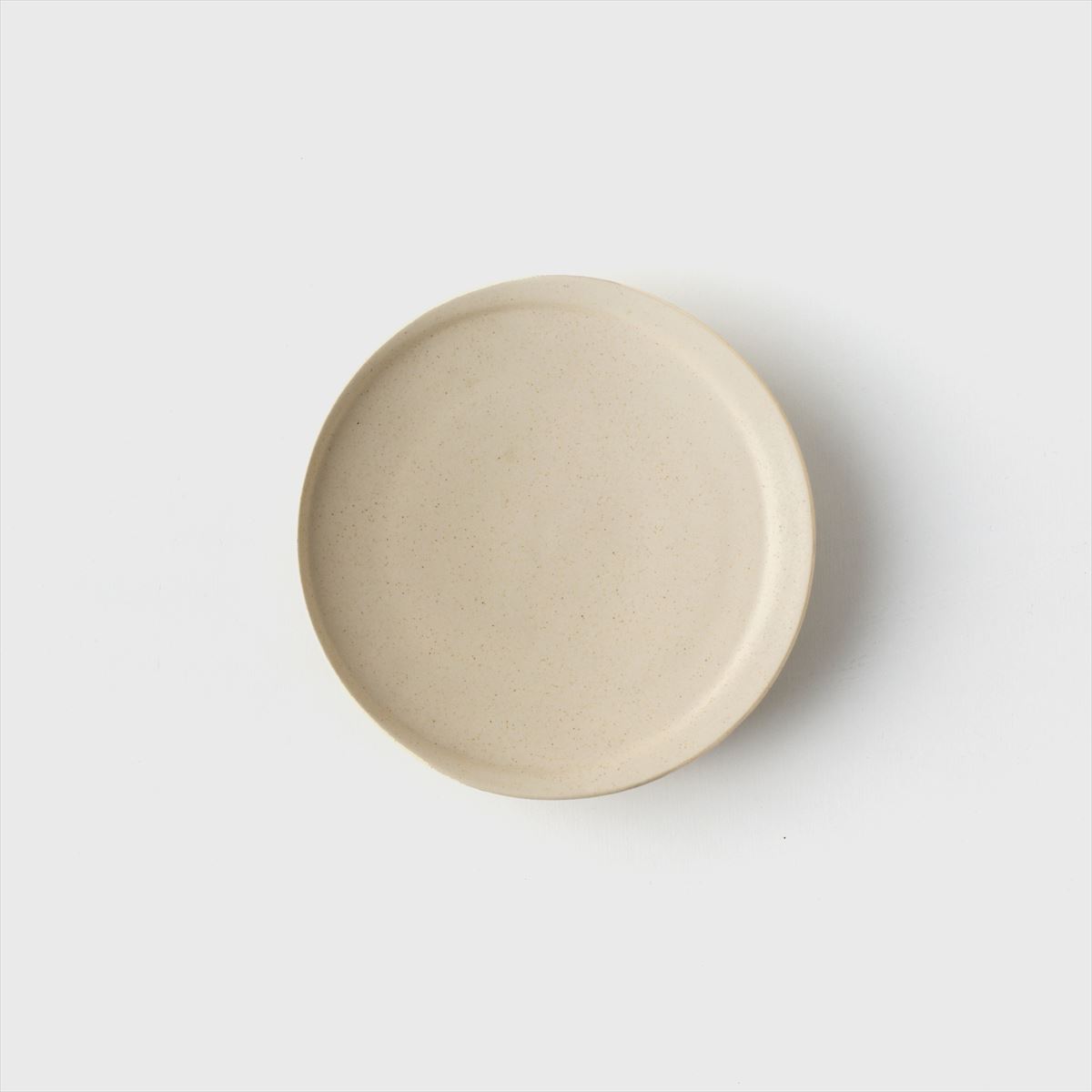 ivory round plate