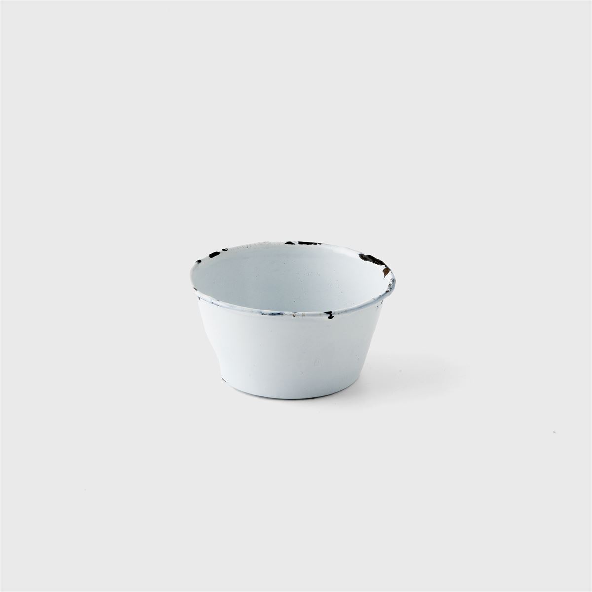 white glass bowl (L)