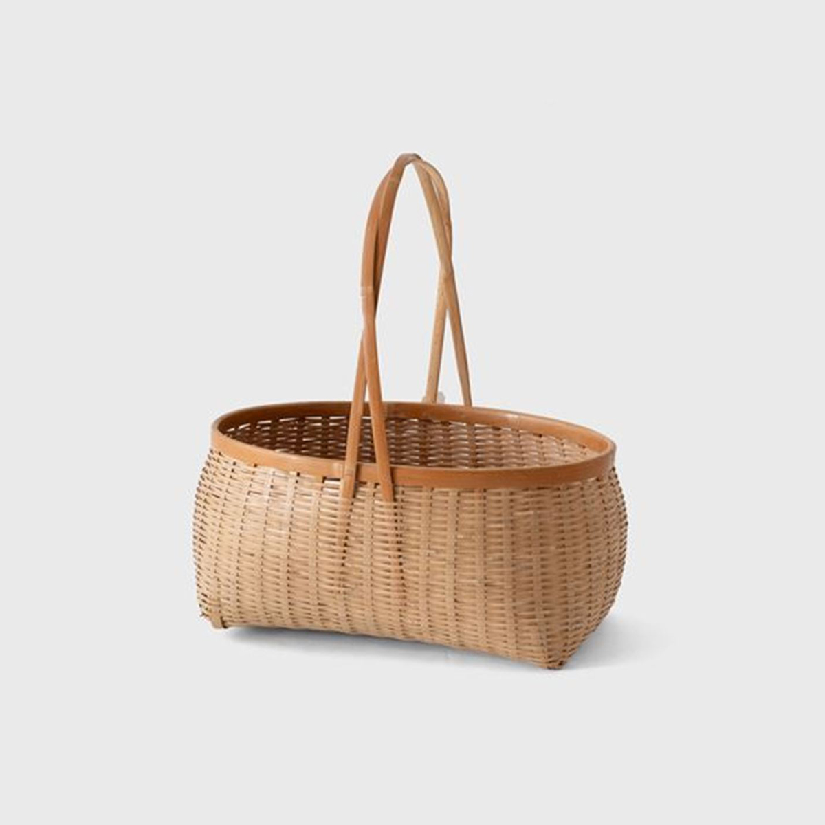 one handle ratten basket