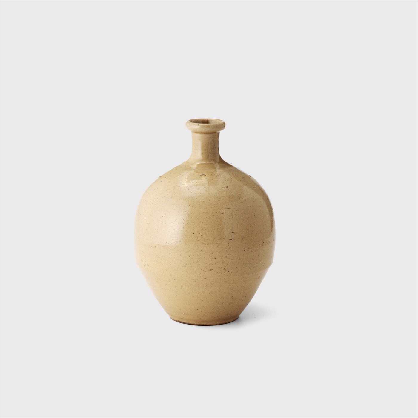 beige flower vase