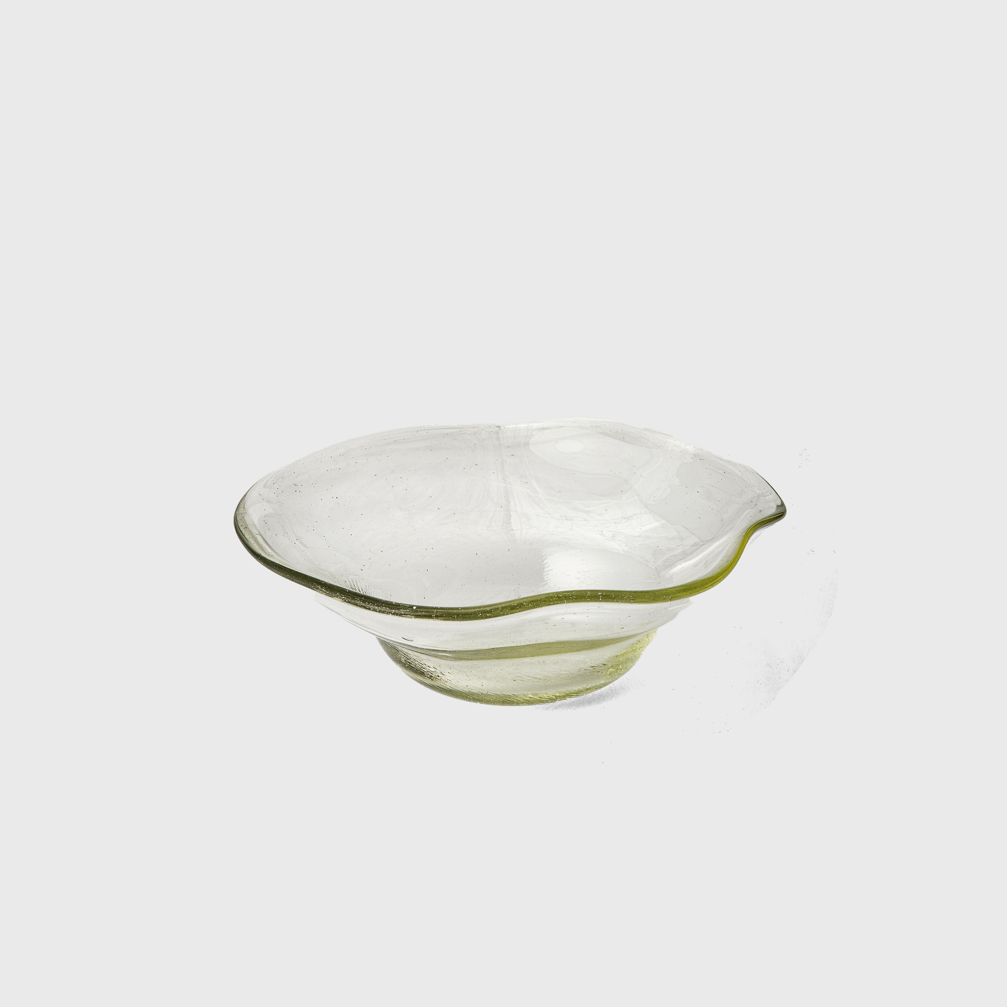 花口 glass bowl