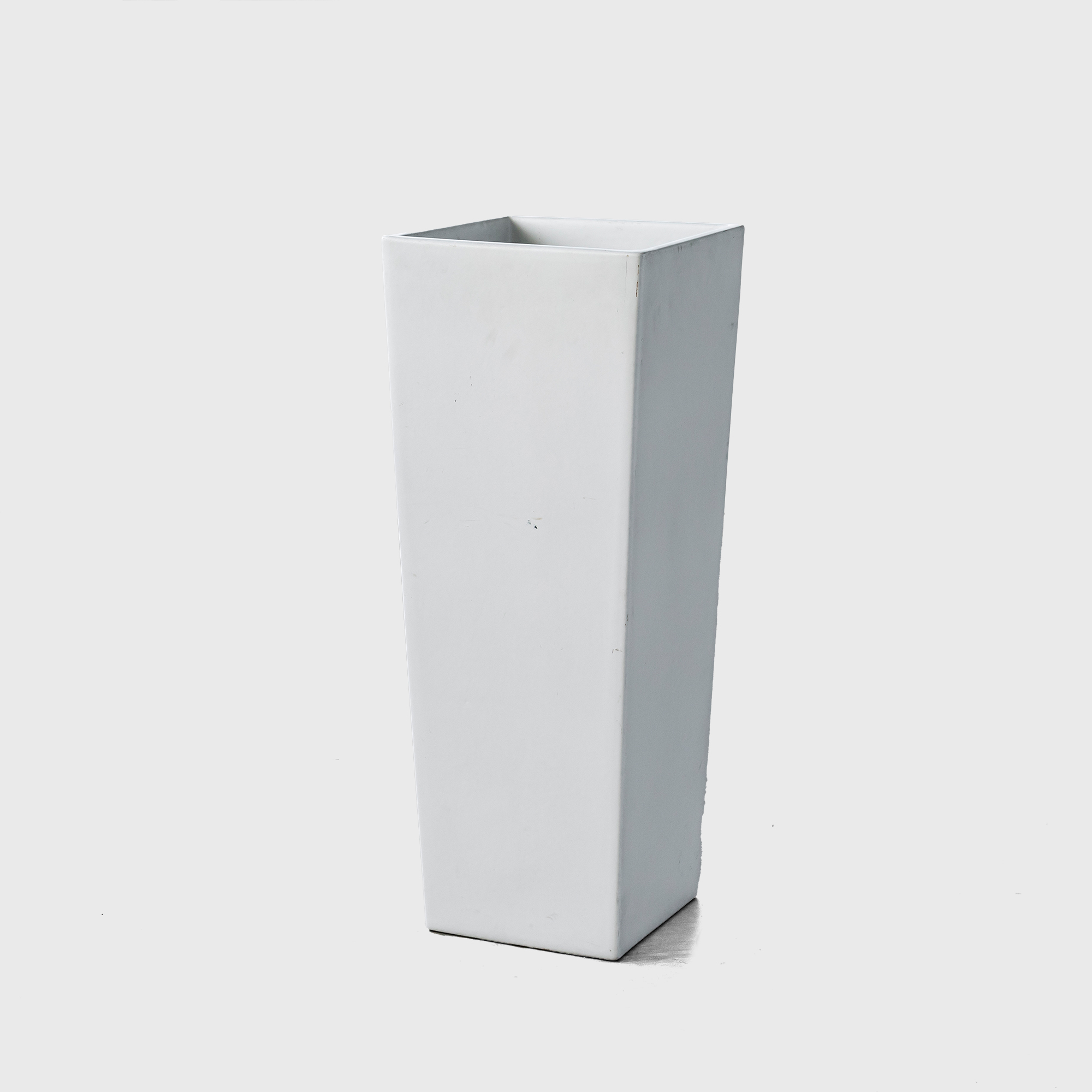 square flower vase