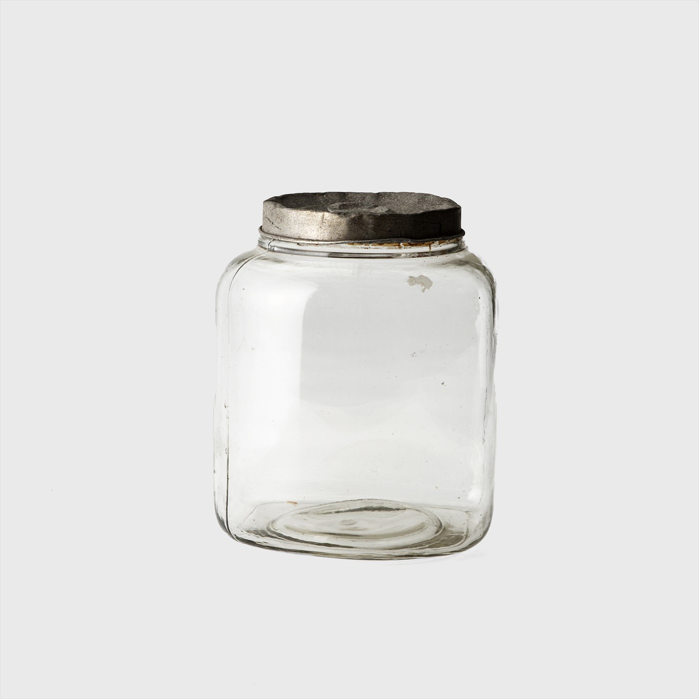 aluminum with lid
glass jar