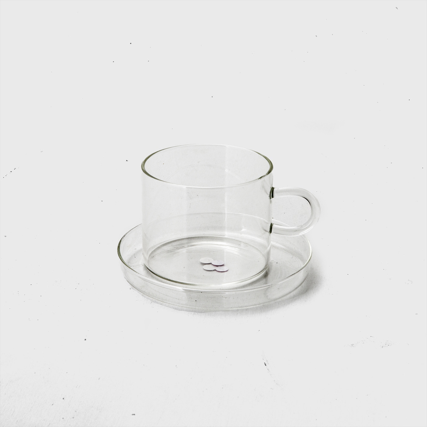 ICHENDORF
glass cup and saucer