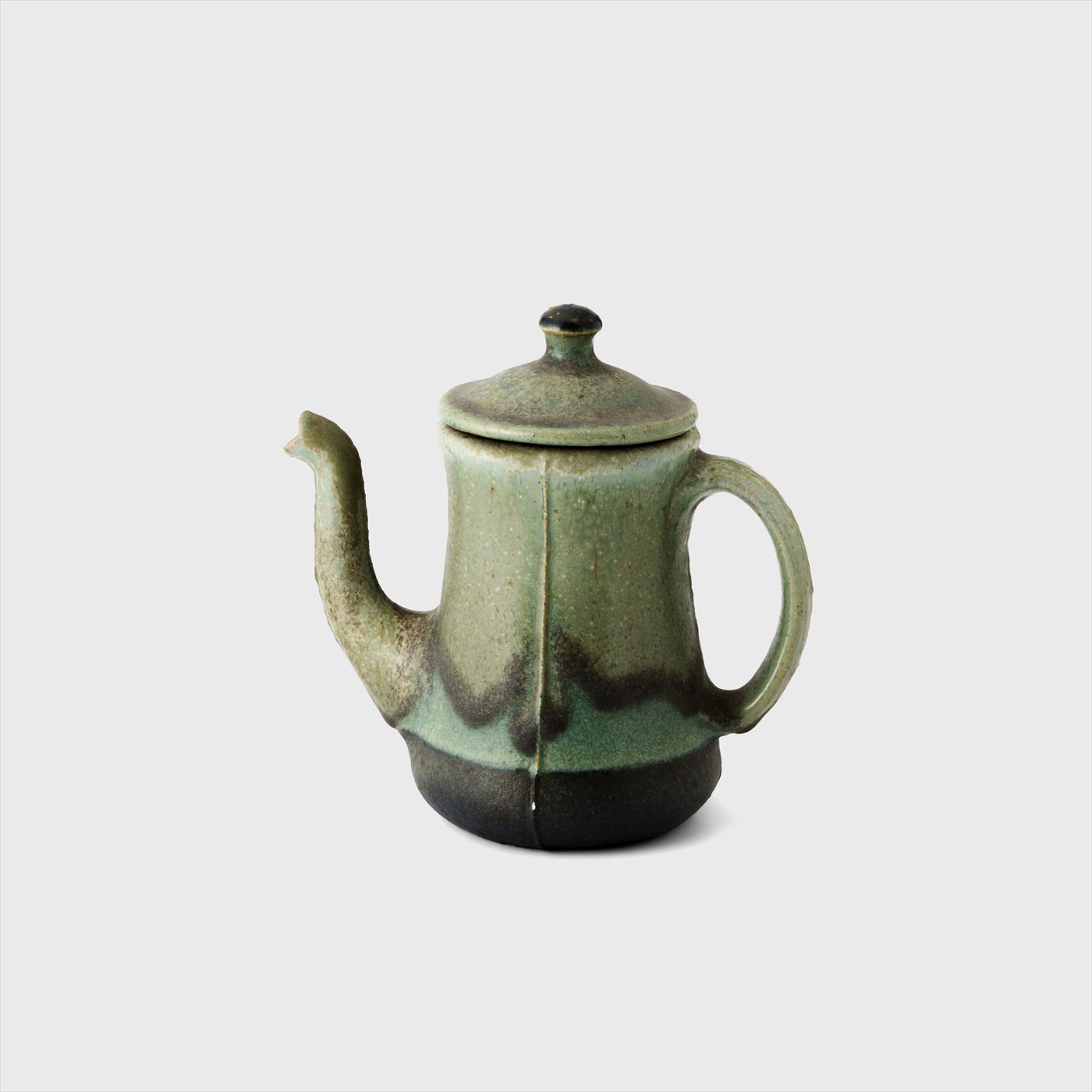 green tea pot