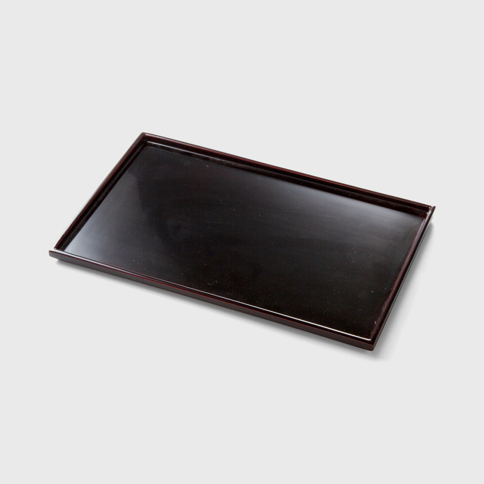 漆 black tray