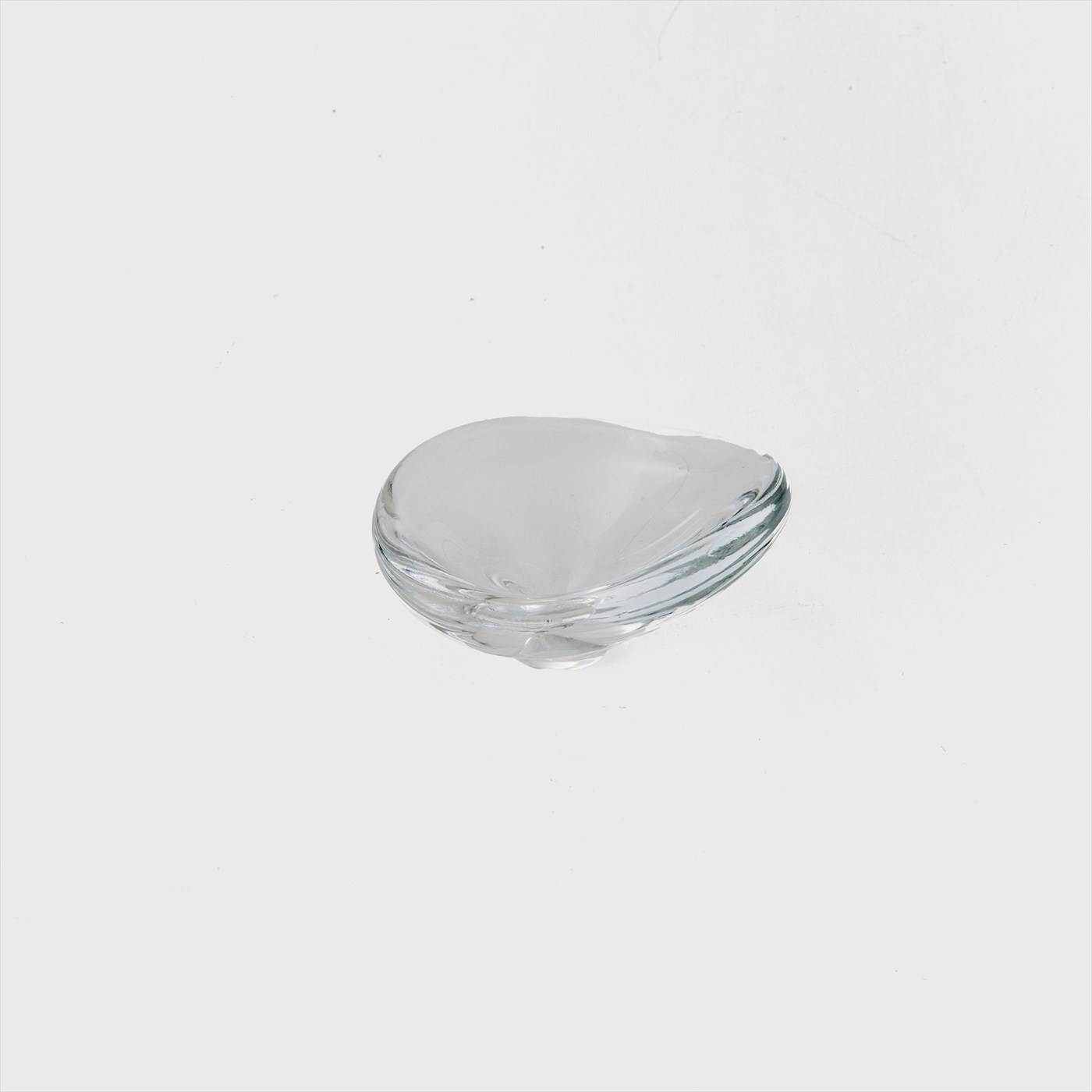 glass petal bowl