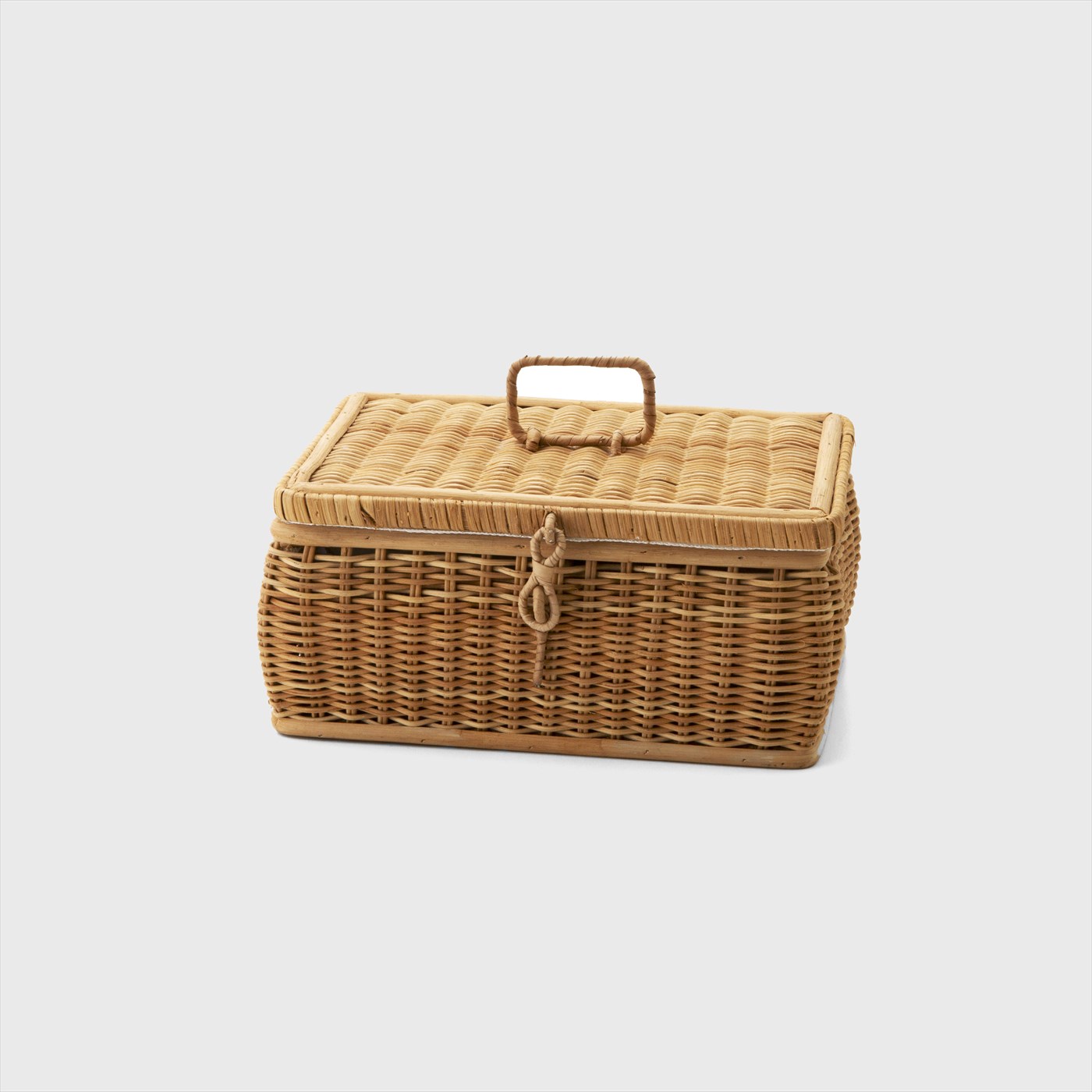 picnic basket