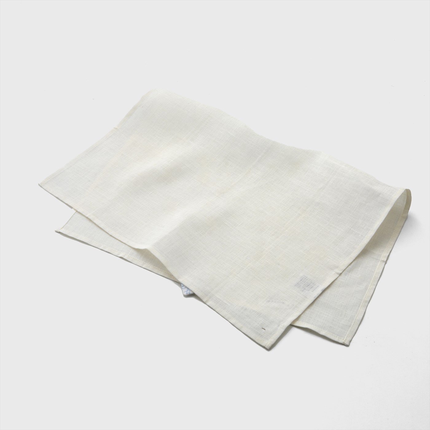 white linen plane cloth