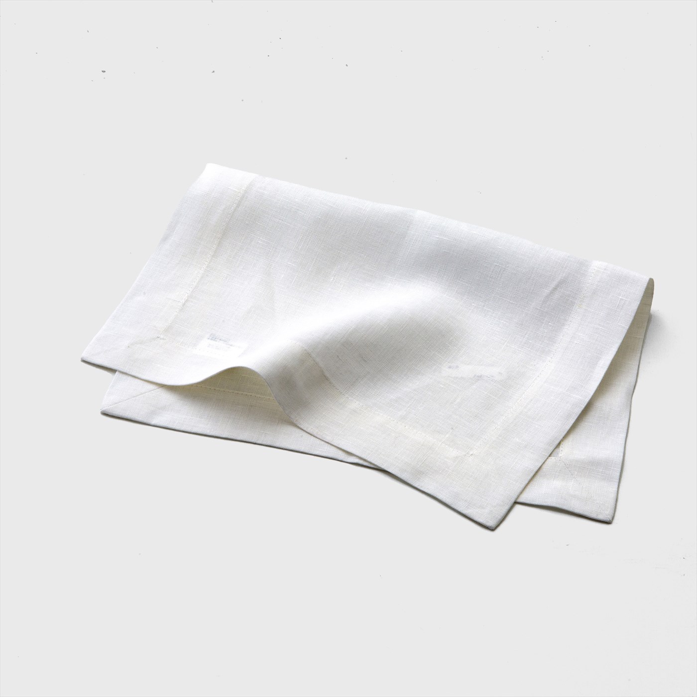 white linen cloth