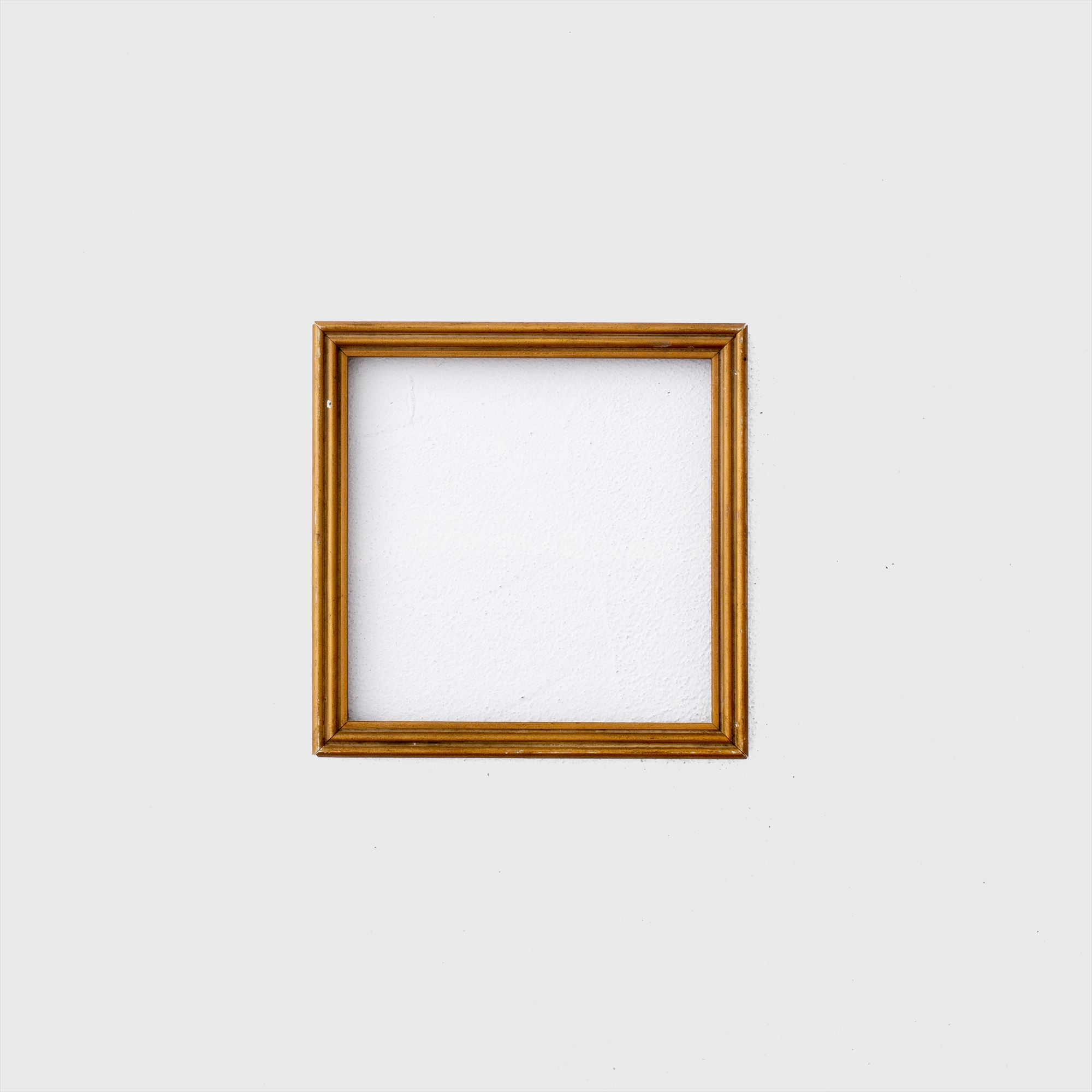 brown square frame