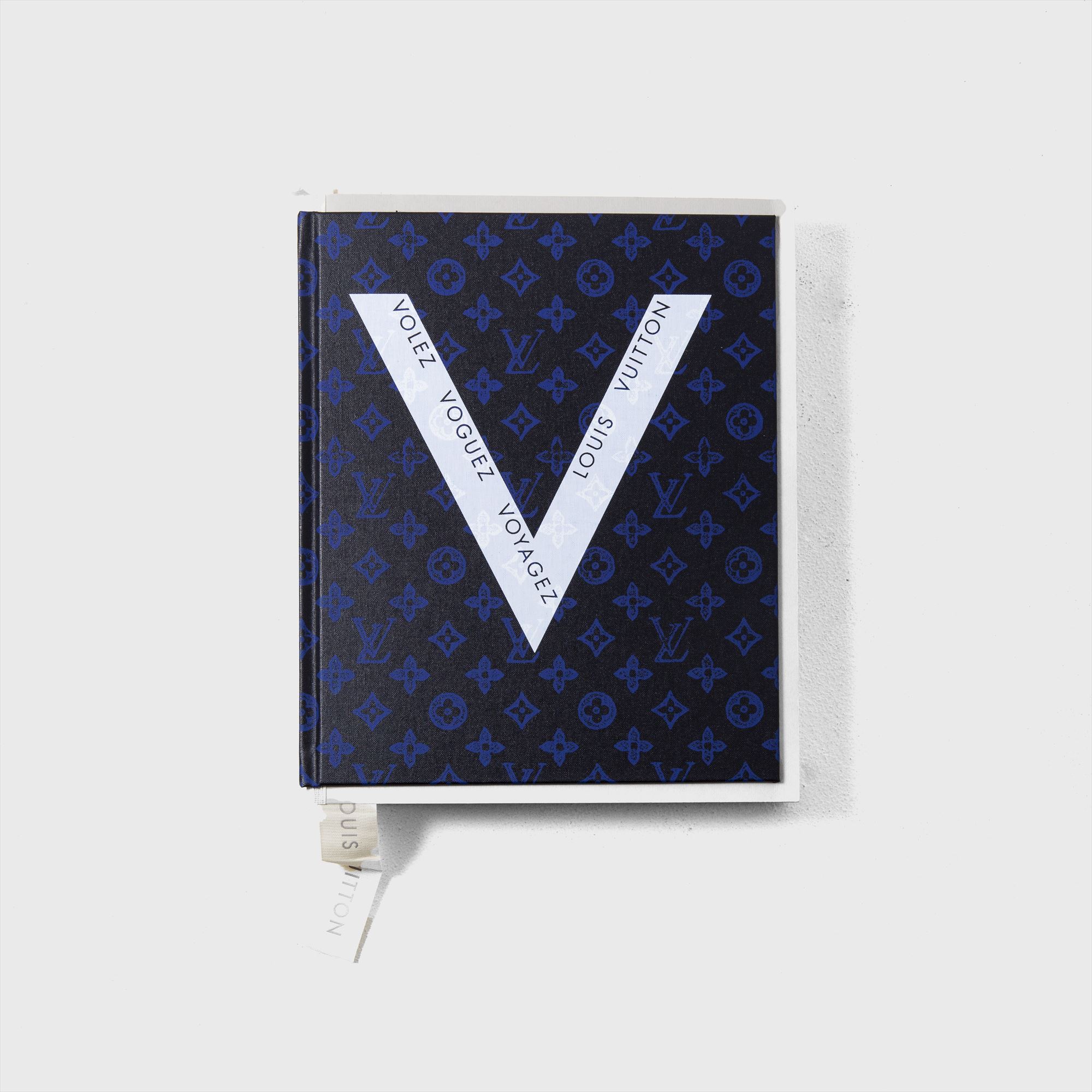 Louis Vuitton
"V" book