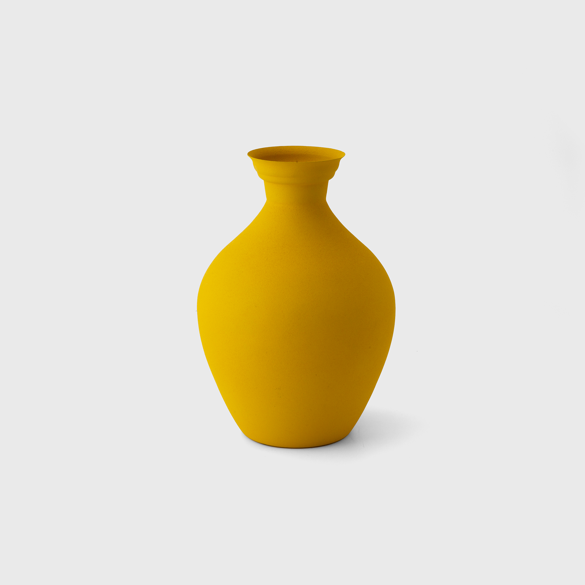 Valente Spessoyellow flower vase