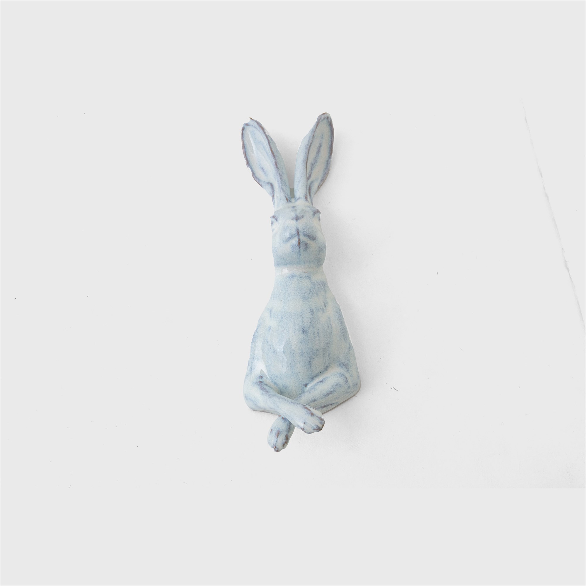 Yannakarn
white rabbit wall deco